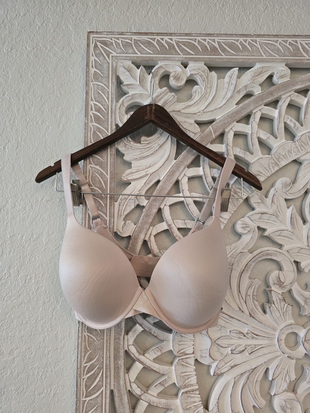 SPANX Pillow Cup Women's T-Shirt Bra Beige Underwired Padded 32DDD